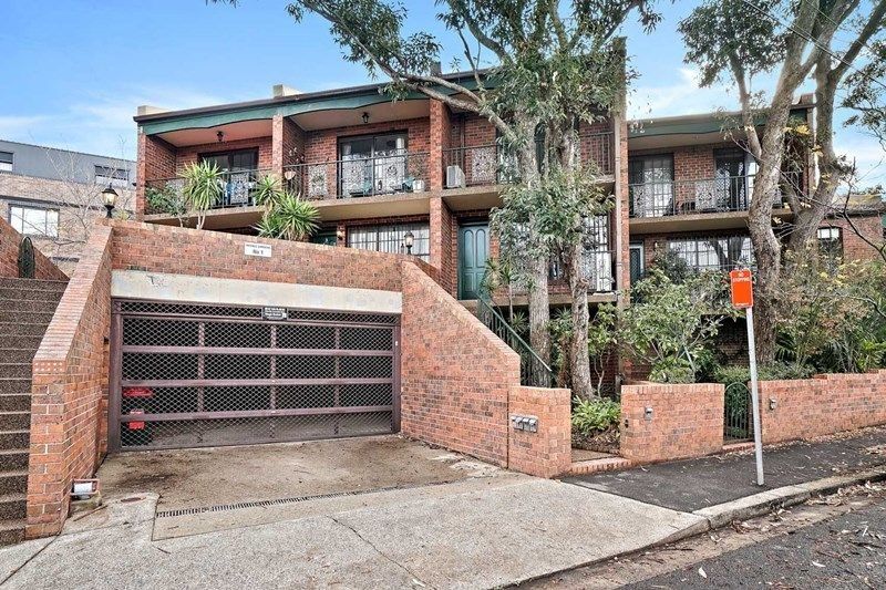 3 bedrooms House in 4/1 Iredale Street NEWTOWN NSW, 2042