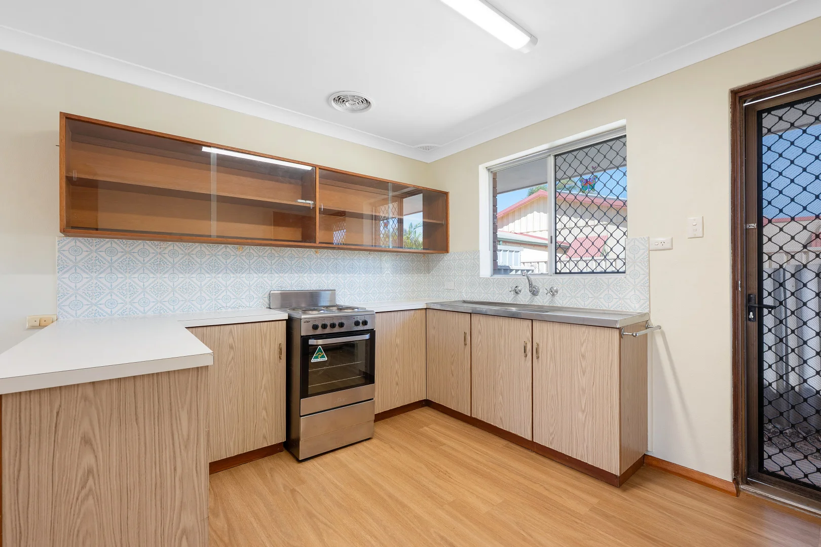 Additional image 6 of 279B Fifth Street, Wonthella WA 6530