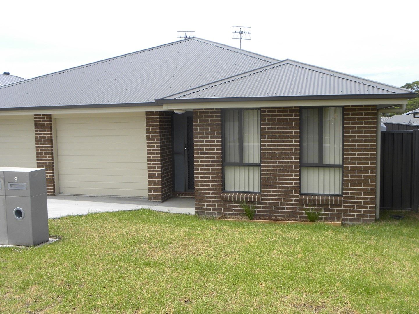 9 Hastings Pde, Sussex Inlet NSW 2540, Image 0