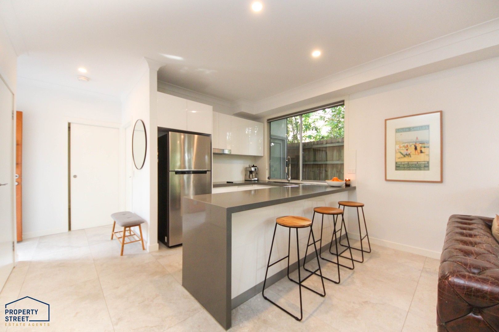 3 bedrooms Townhouse in 2/37A McLennon Street ALBION QLD, 4010