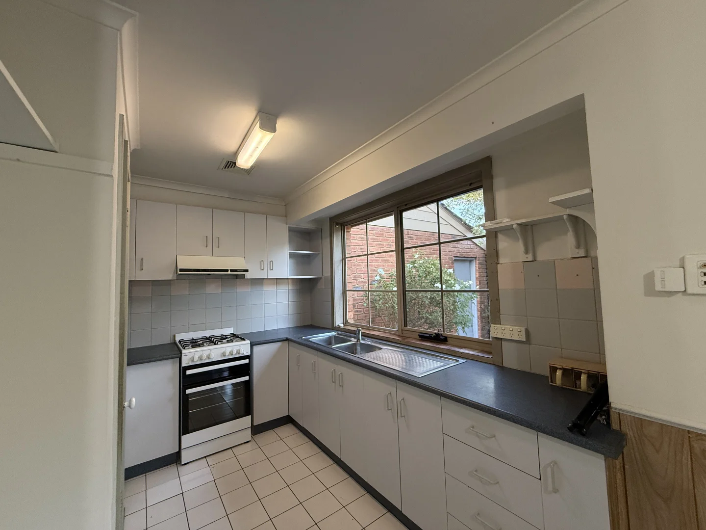 Additional image 2 of 1/141 Mossfiel Drive, Hoppers Crossing VIC 3029