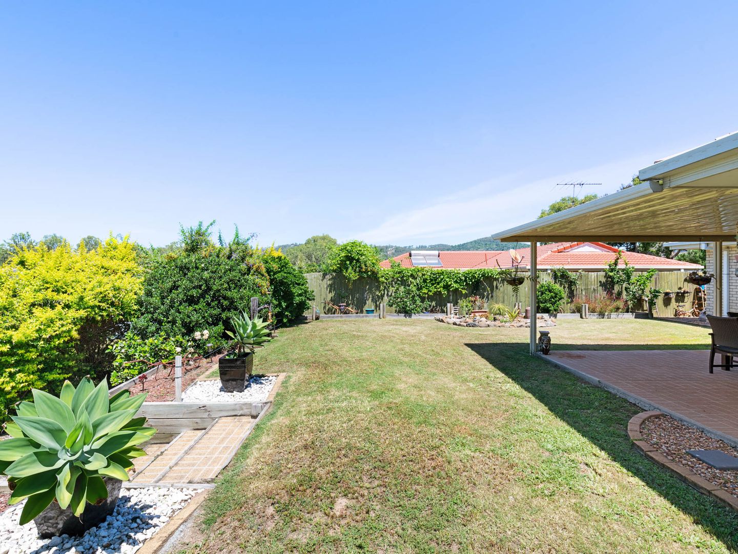 20 Holly Crescent, Windaroo QLD 4207, Image 1
