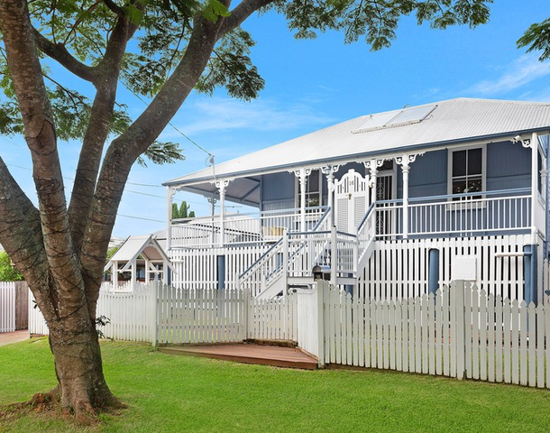 16 Moreton Avenue, Wynnum QLD 4178