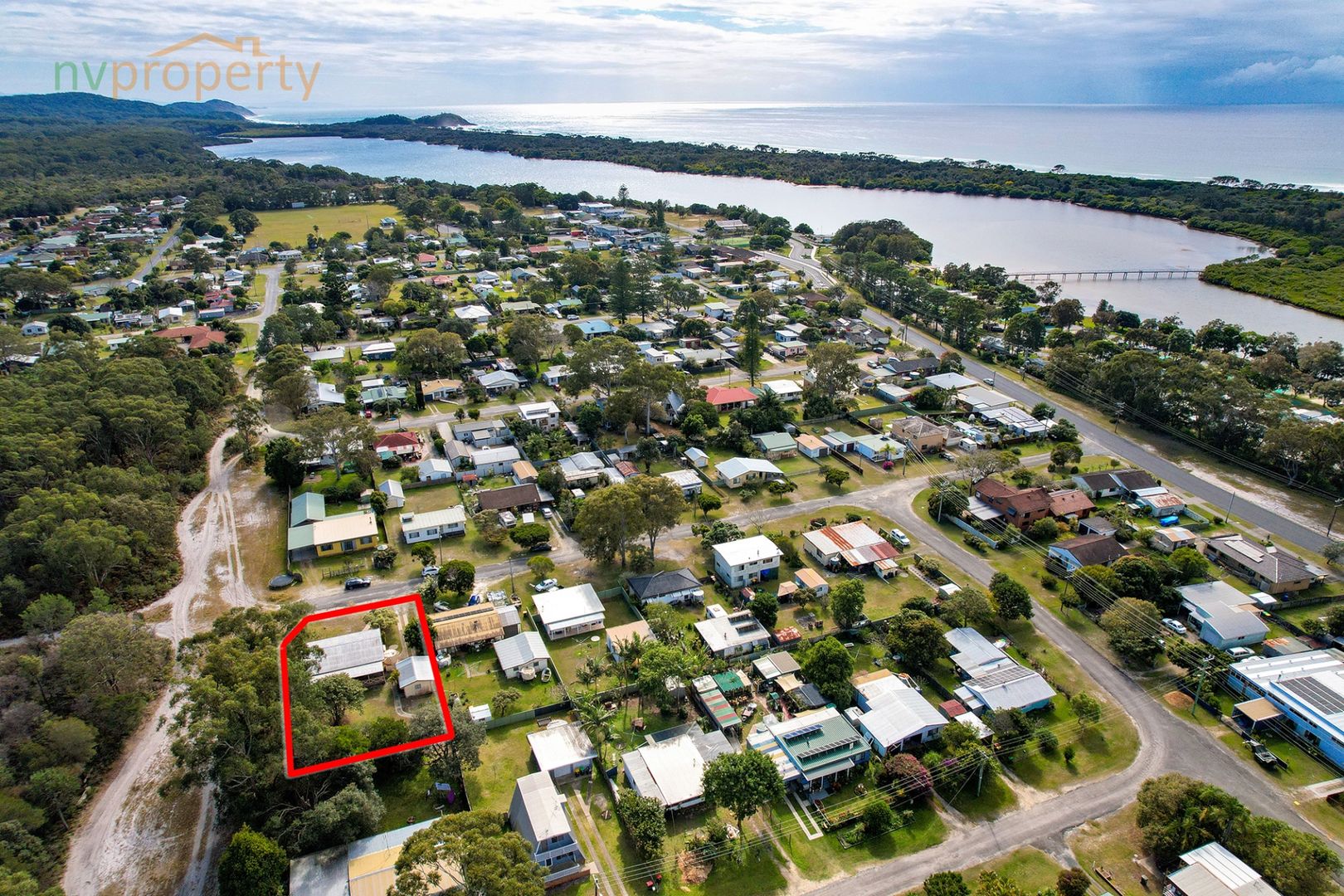 11 Ninth Avenue, Stuarts Point NSW 2441, Image 1