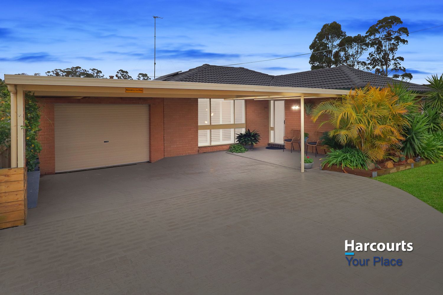 3 bedrooms House in 22 Hennesy Crescent SHALVEY NSW, 2770