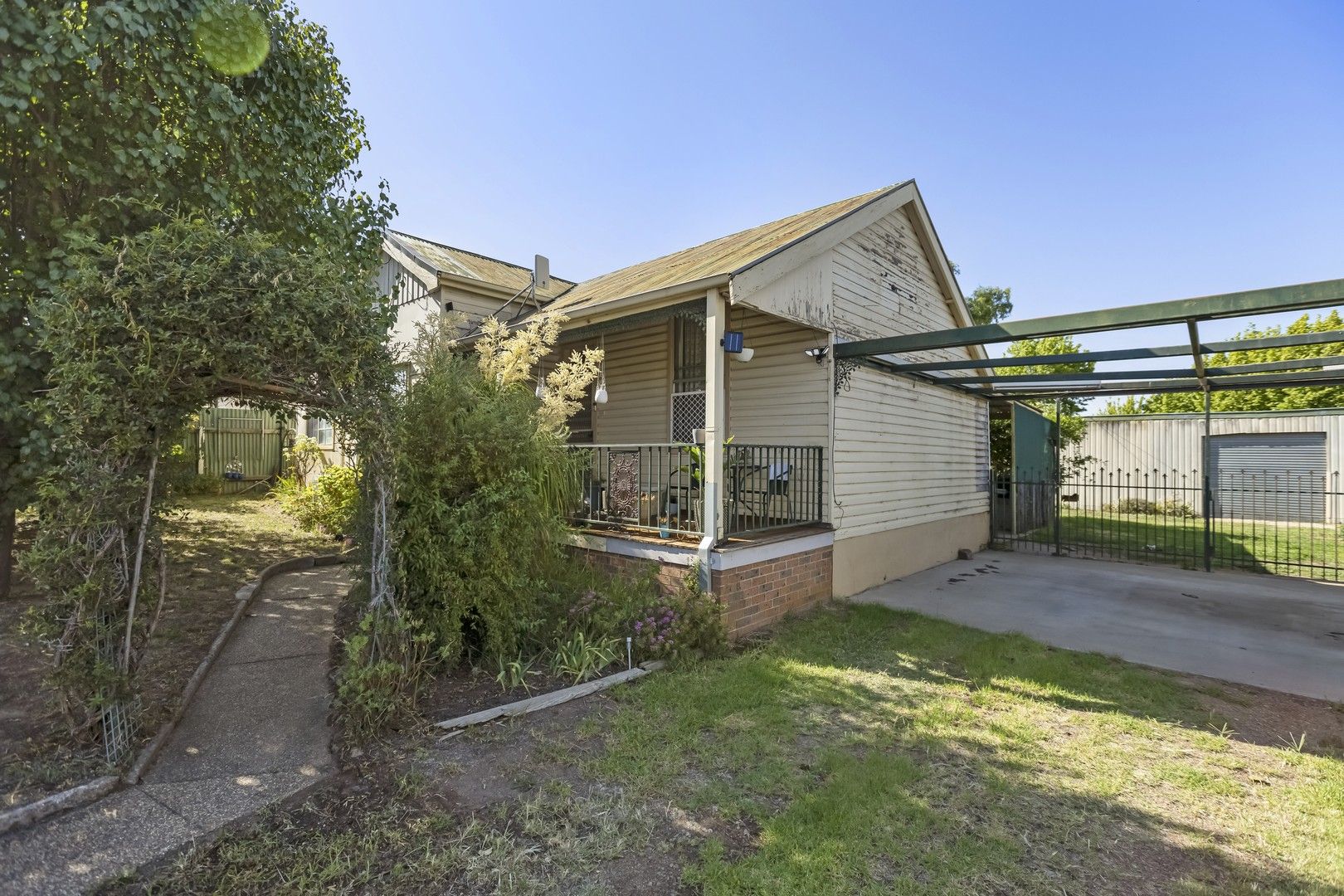 3 bedrooms House in 9 William Street JUNEE NSW, 2663