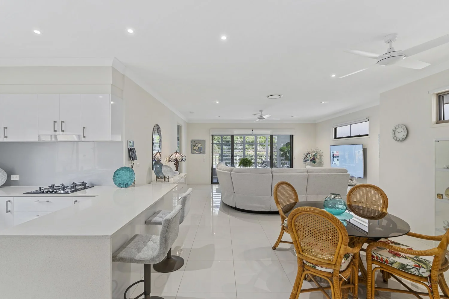 Additional image 3 of 340/299 Napper Road, Arundel QLD 4214