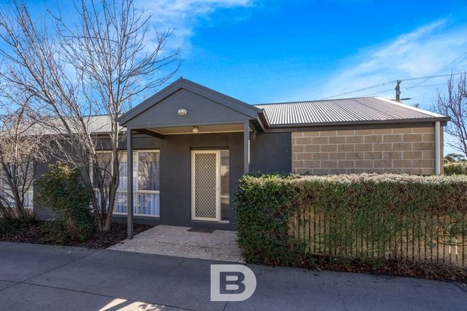 Picture of 3/3-5 Stephen Street, RIDDELLS CREEK VIC 3431