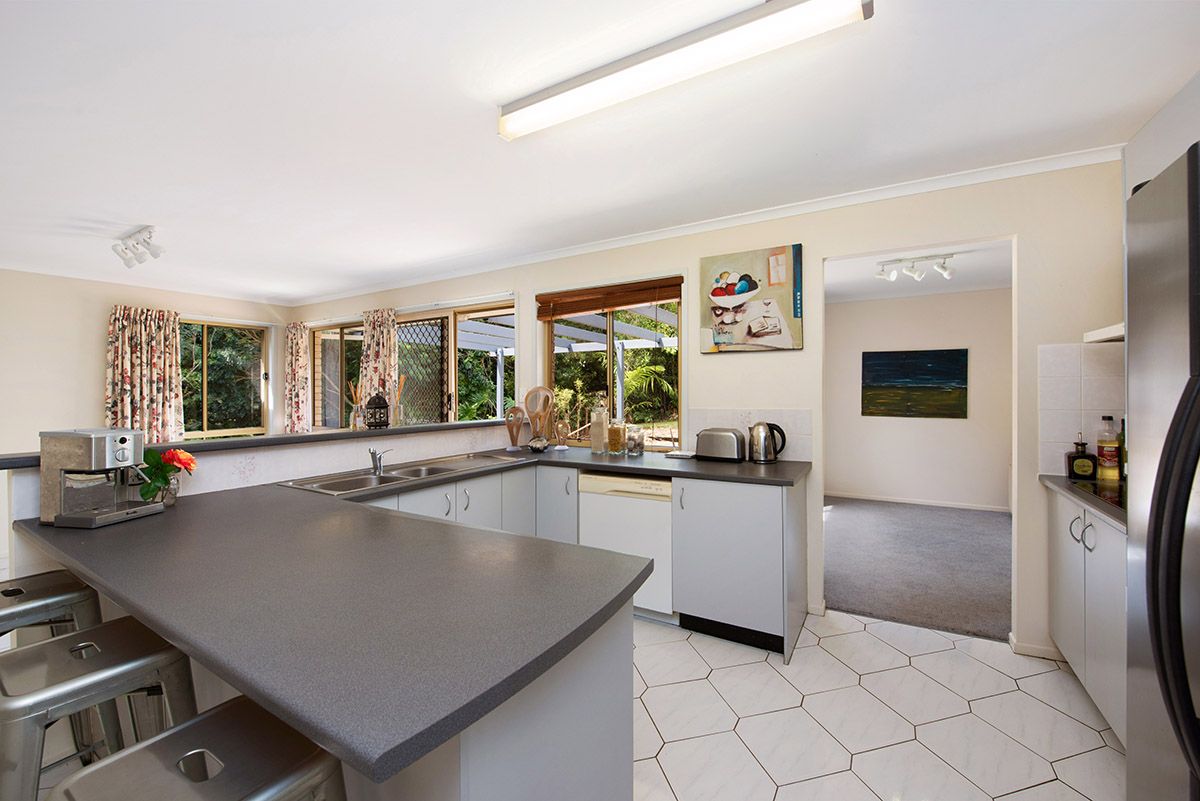 7 Danielle Place, Buderim QLD 4556, Image 2