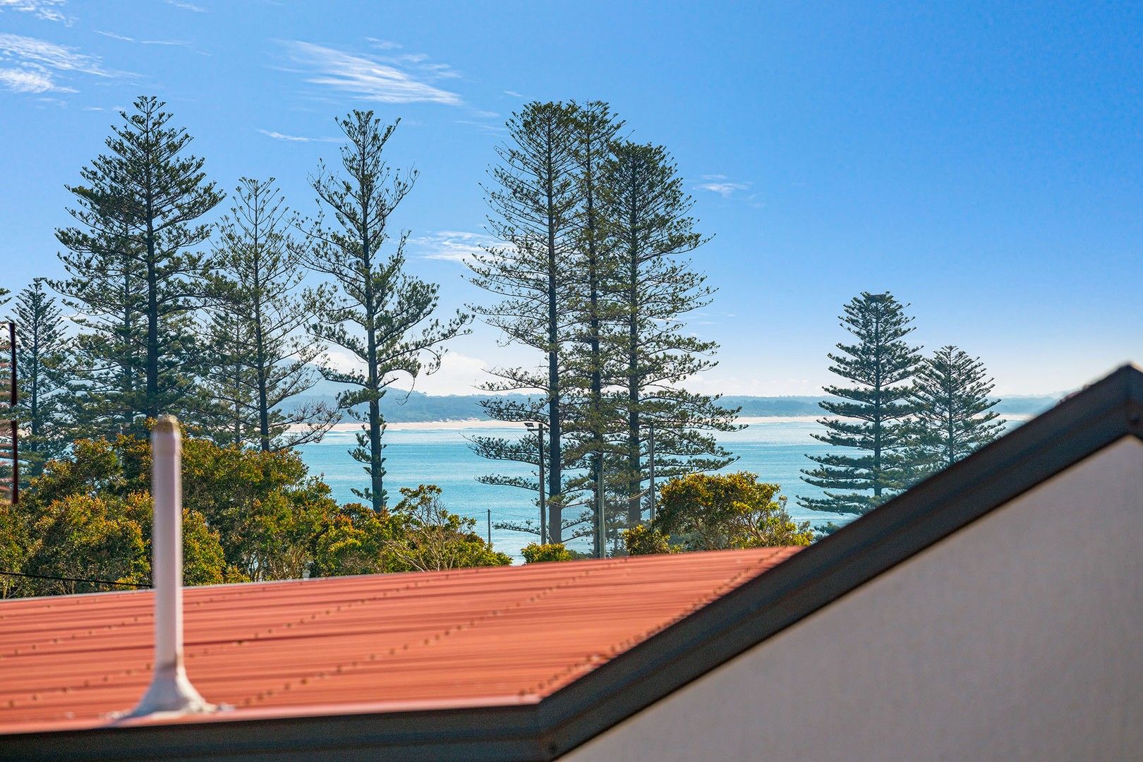 2 Gowing Street, Crescent Head NSW 2440, Image 1