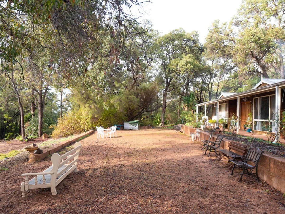 135 Palmateer Drive, Bickley WA 6076 House for Sale Domain