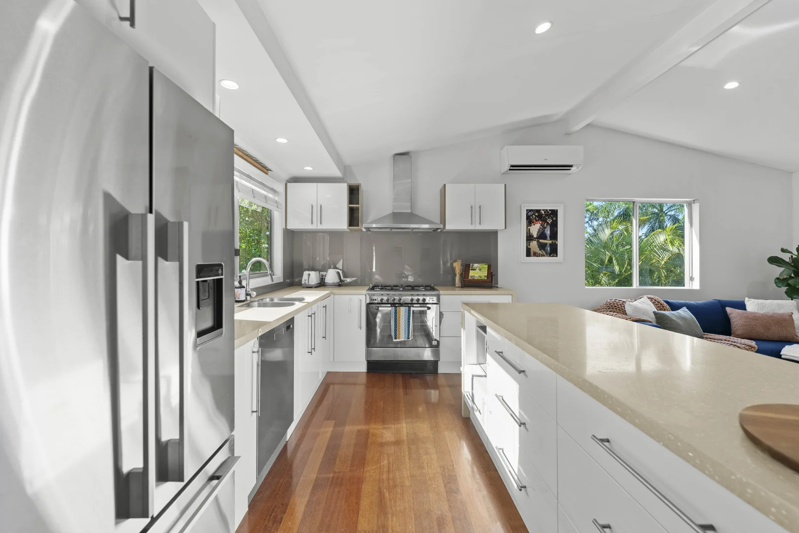 Additional image 7 of 11 Chidlow Court, Elanora QLD 4221