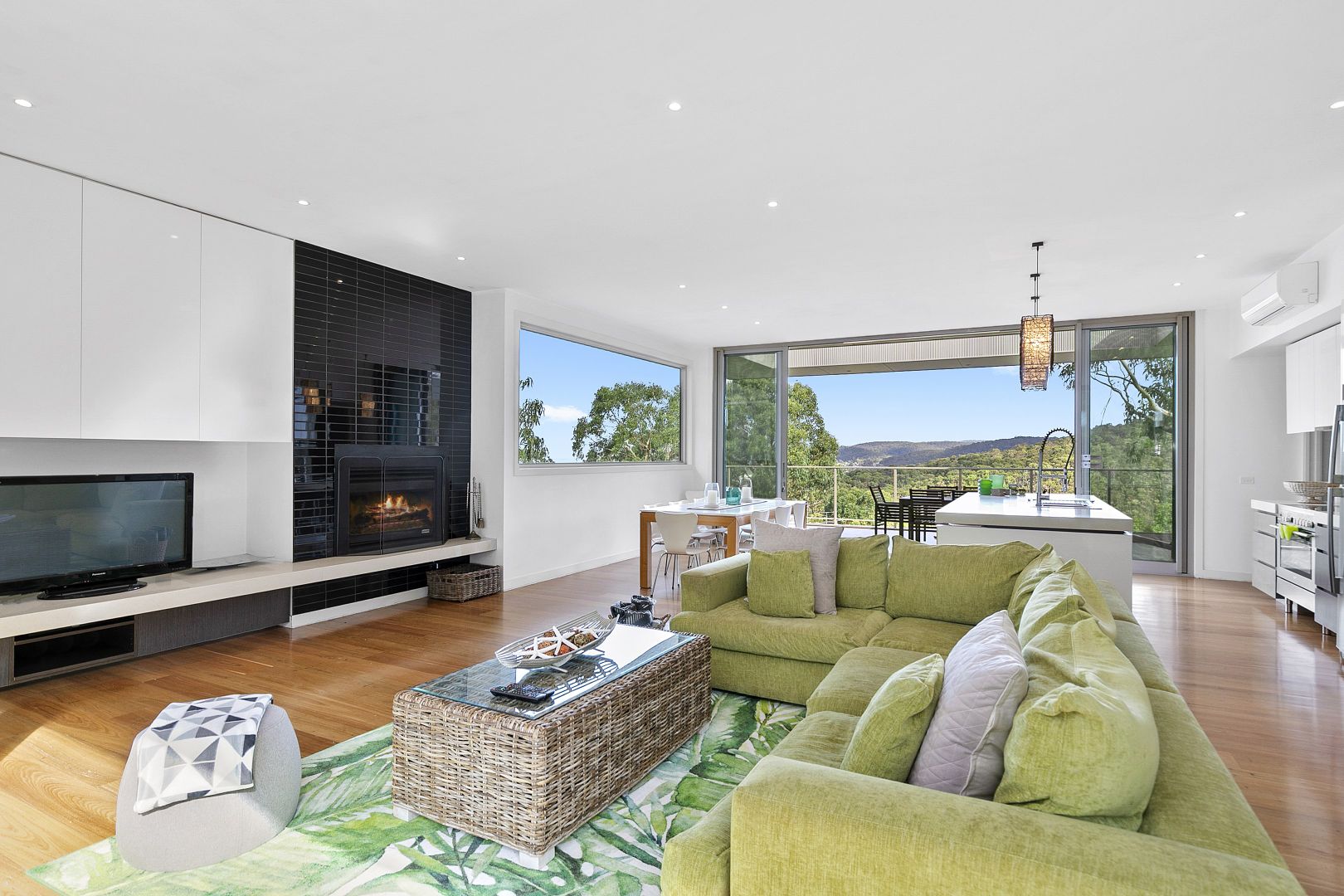 10 Skyline Court, Lorne VIC 3232, Image 1