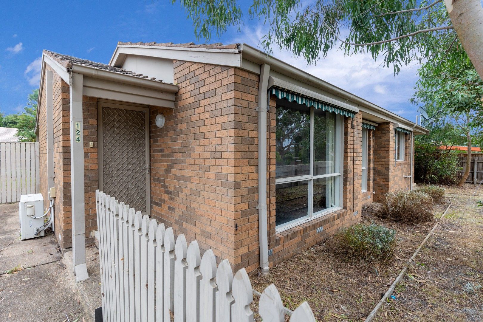 3 bedrooms House in 124 Willow Road FRANKSTON VIC, 3199