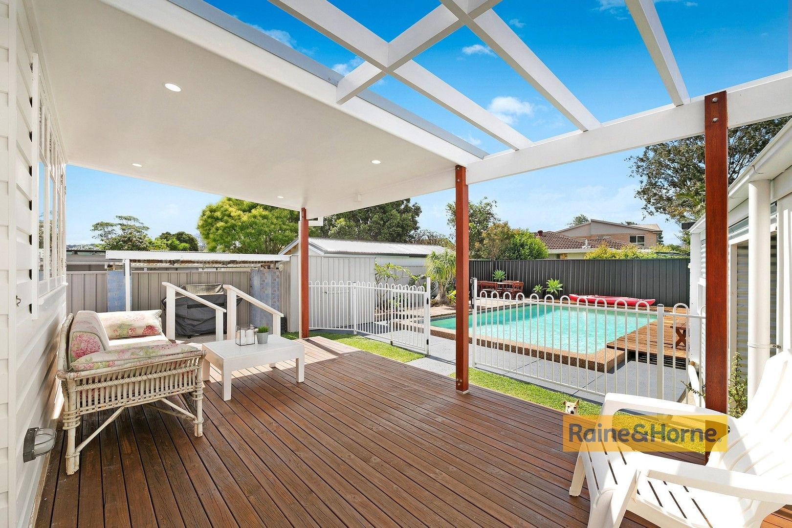 4 bedrooms House in 7 Terry Avenue WOY WOY NSW, 2256