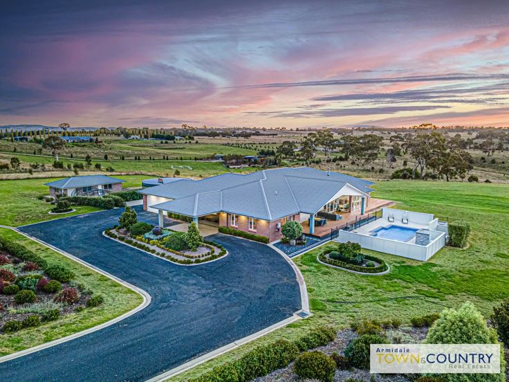 92 Kellys Plains Road, Armidale NSW 2350, Image 0