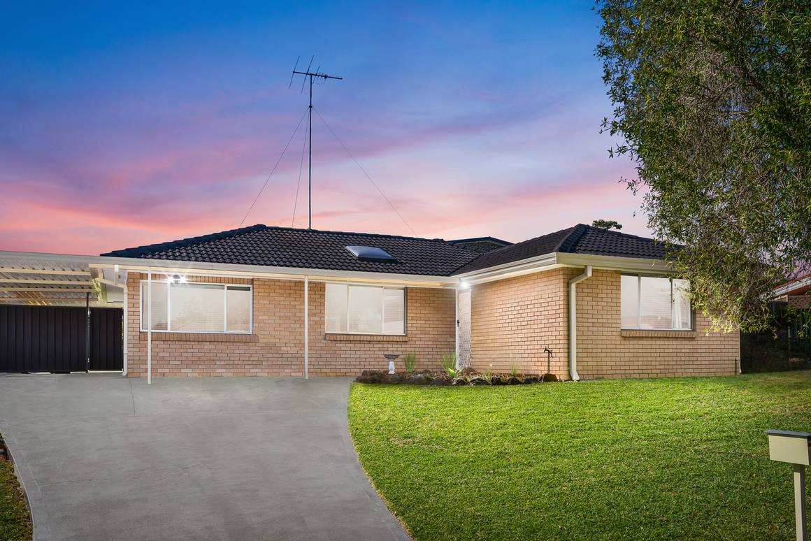 Picture of 13 Tyne Place, PROSPECT NSW 2148