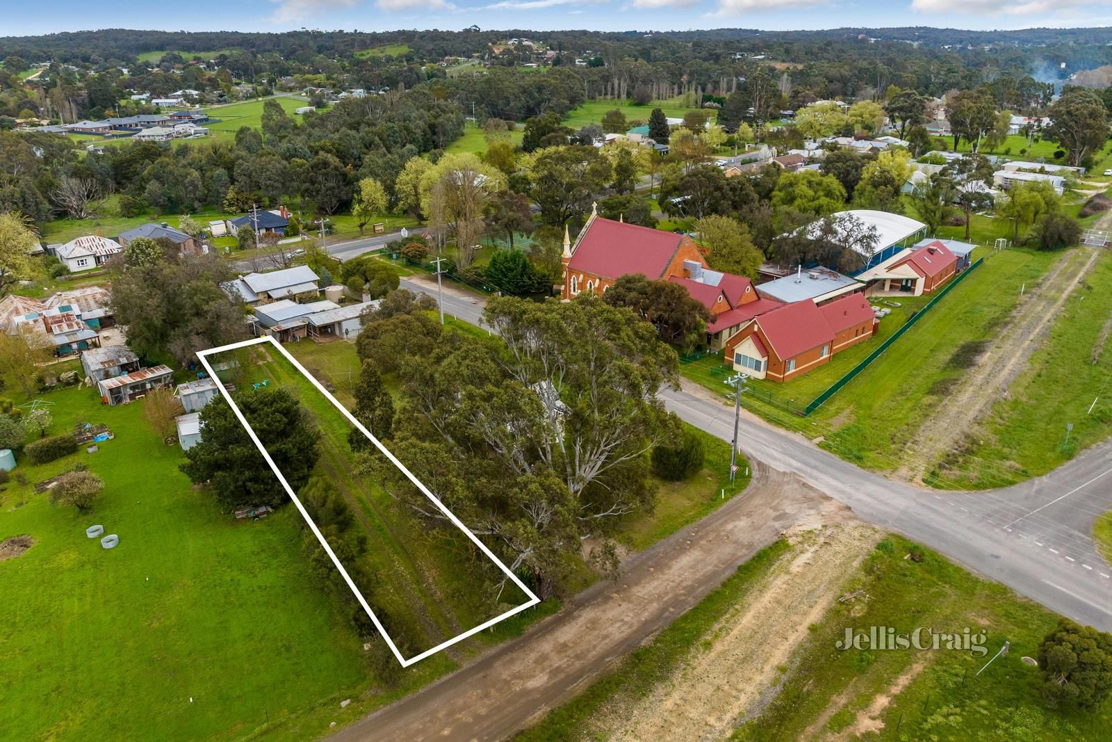 CA 72 Brigade Avenue, Campbells Creek VIC 3451, Image 0