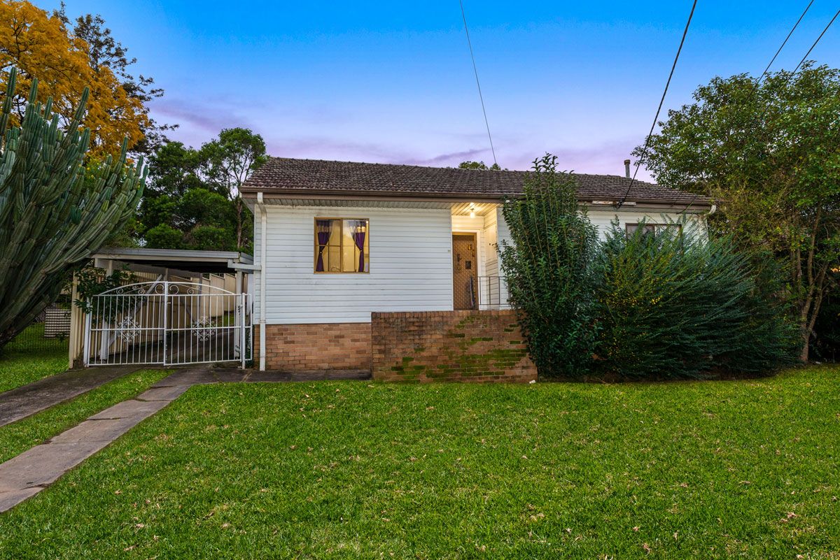 11 Fielders Street, Seven Hills NSW 2147, Image 0