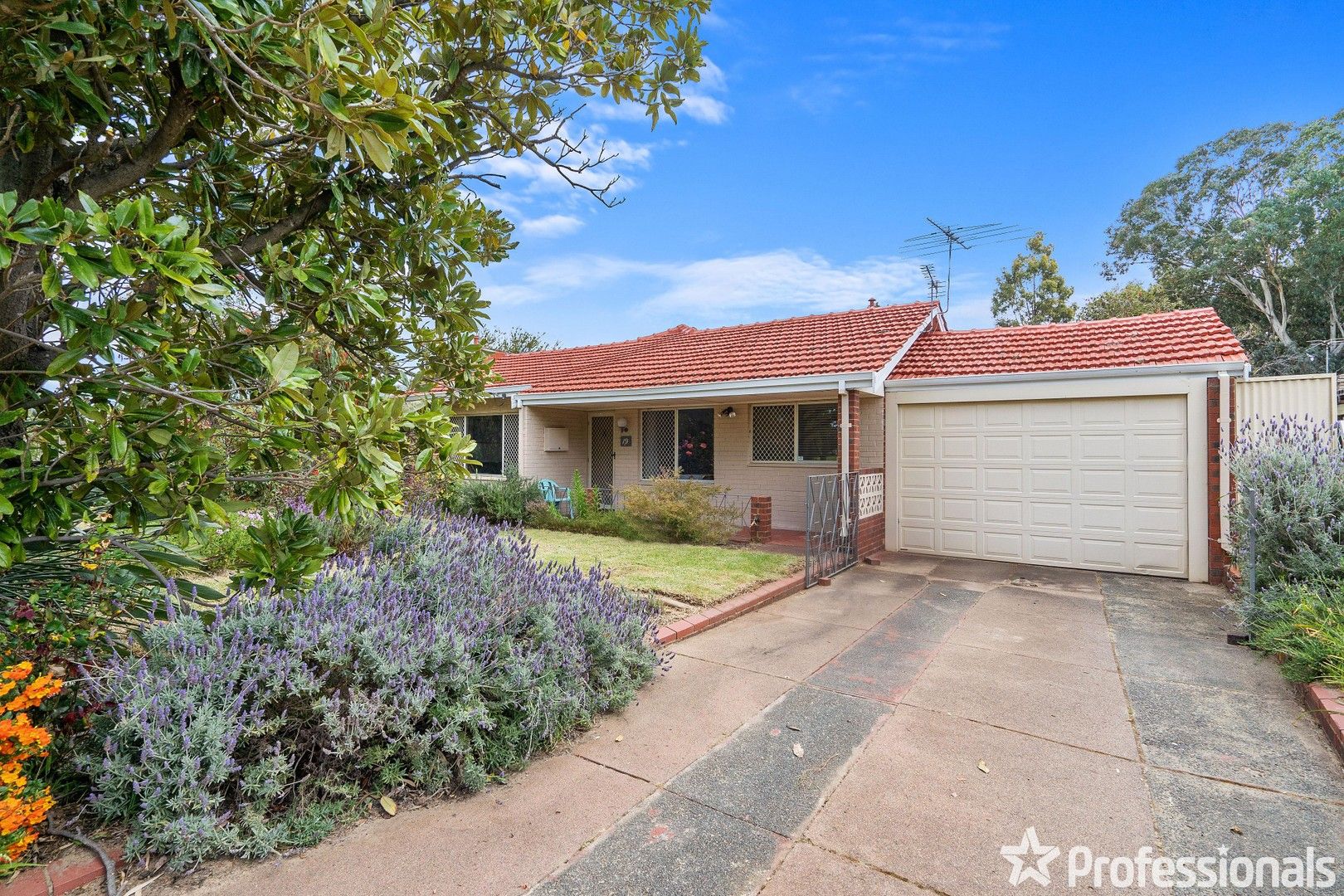 19 Warren Road, Maida Vale WA 6057, Image 0