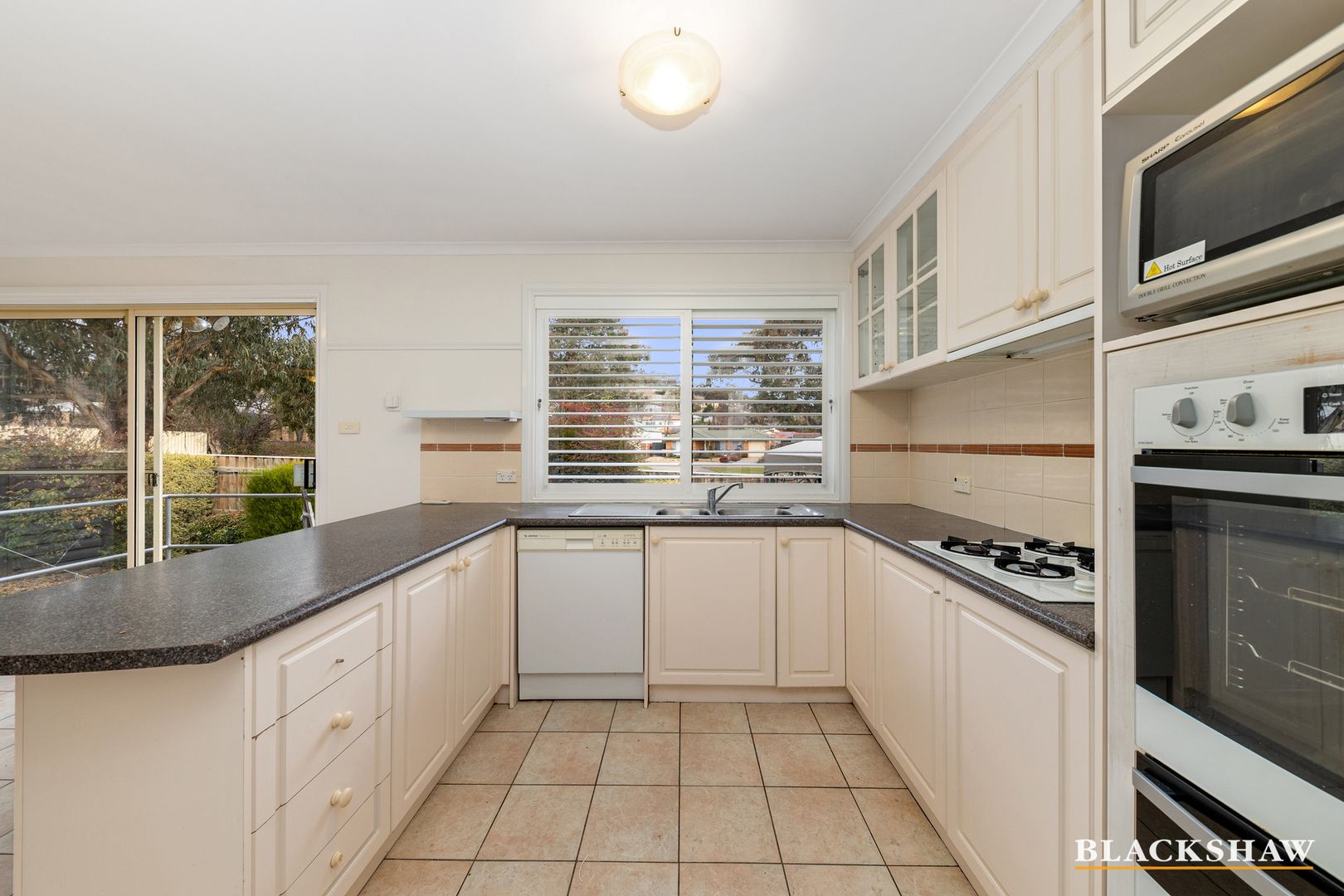 3/68-70 Bicenntenial Drive, Jerrabomberra NSW 2619, Image 1