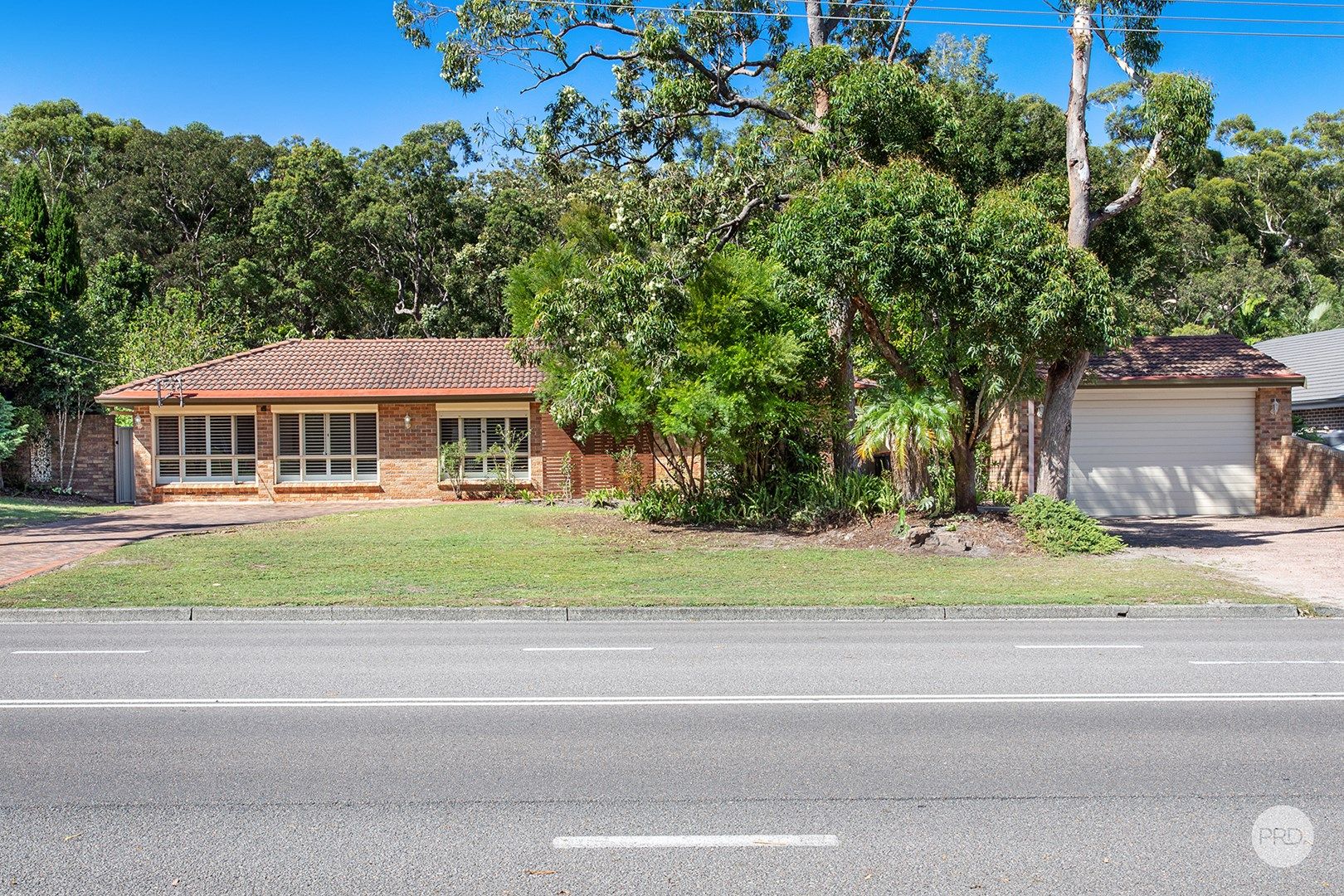 204 Salamander Way, Salamander Bay Property History & Address