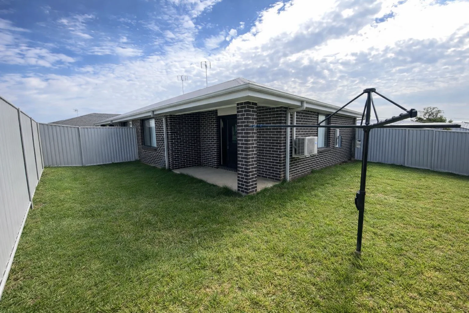 Additional image 7 of 2/14 Palomino Place, Tamworth NSW 2340