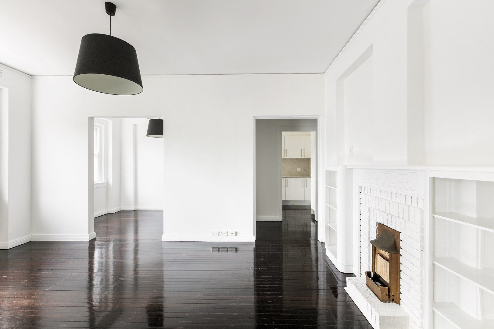 2 bedrooms Apartment / Unit / Flat in 6/4 Henrietta Street DOUBLE BAY NSW, 2028