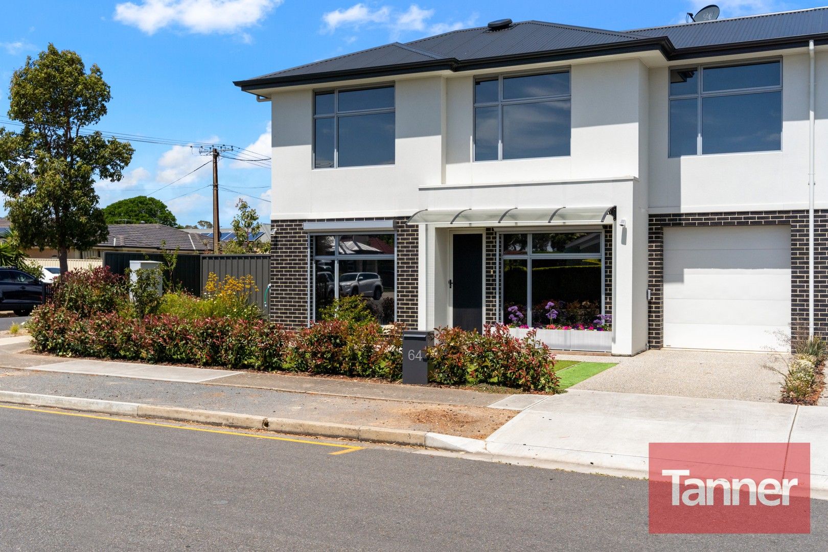 3 bedrooms House in 64 Thirza Avenue CLOVELLY PARK SA, 5042