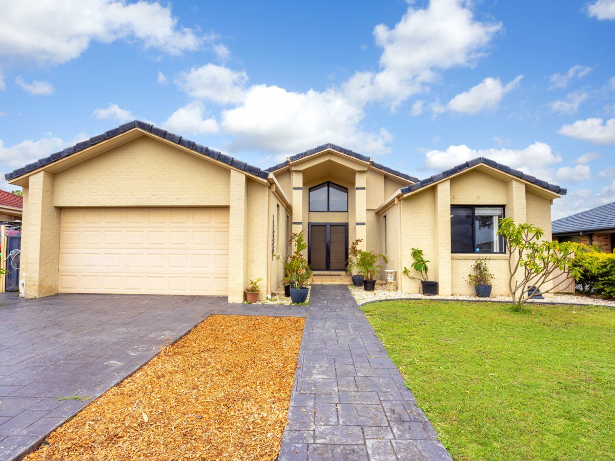 16 Robur Court, Tuncurry NSW 2428, Image 0