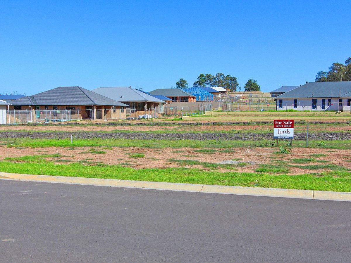 45 Tooze Circuit, North Rothbury Property History & Address Research