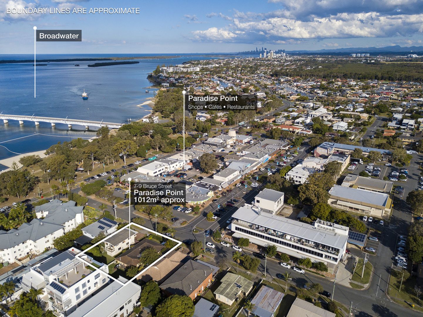 7 & 9 Bruce Avenue, Paradise Point QLD 4216, Image 2