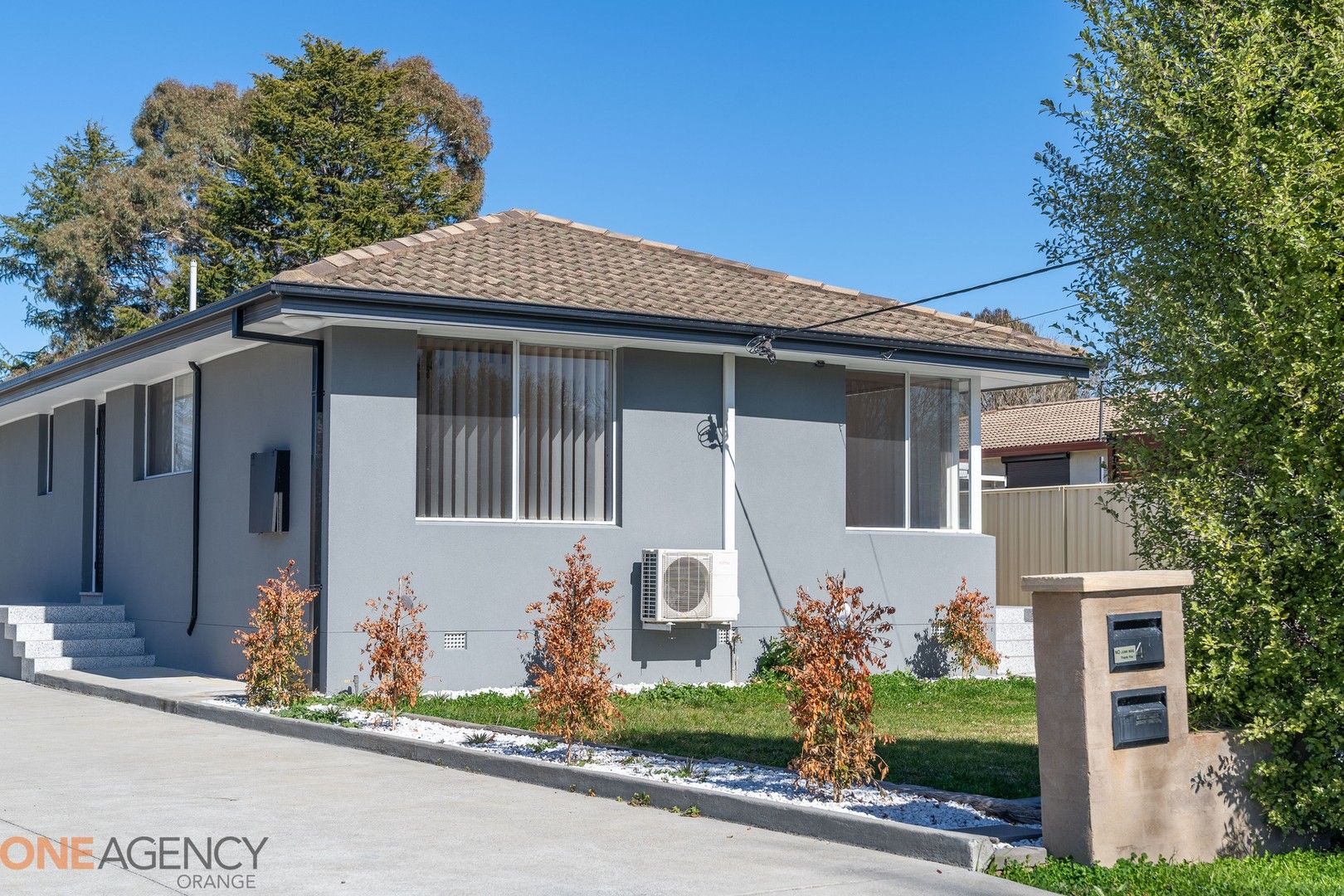 3 bedrooms House in 4 Lesbos Place ORANGE NSW, 2800