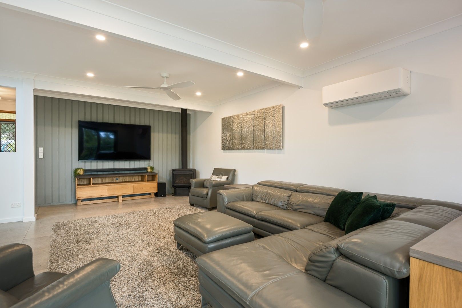 5 bedrooms House in 110 Grandview Road NEW LAMBTON HEIGHTS NSW, 2305