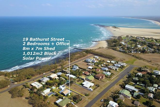 Picture of 19 Bathurst Street, ELLIOTT HEADS QLD 4670