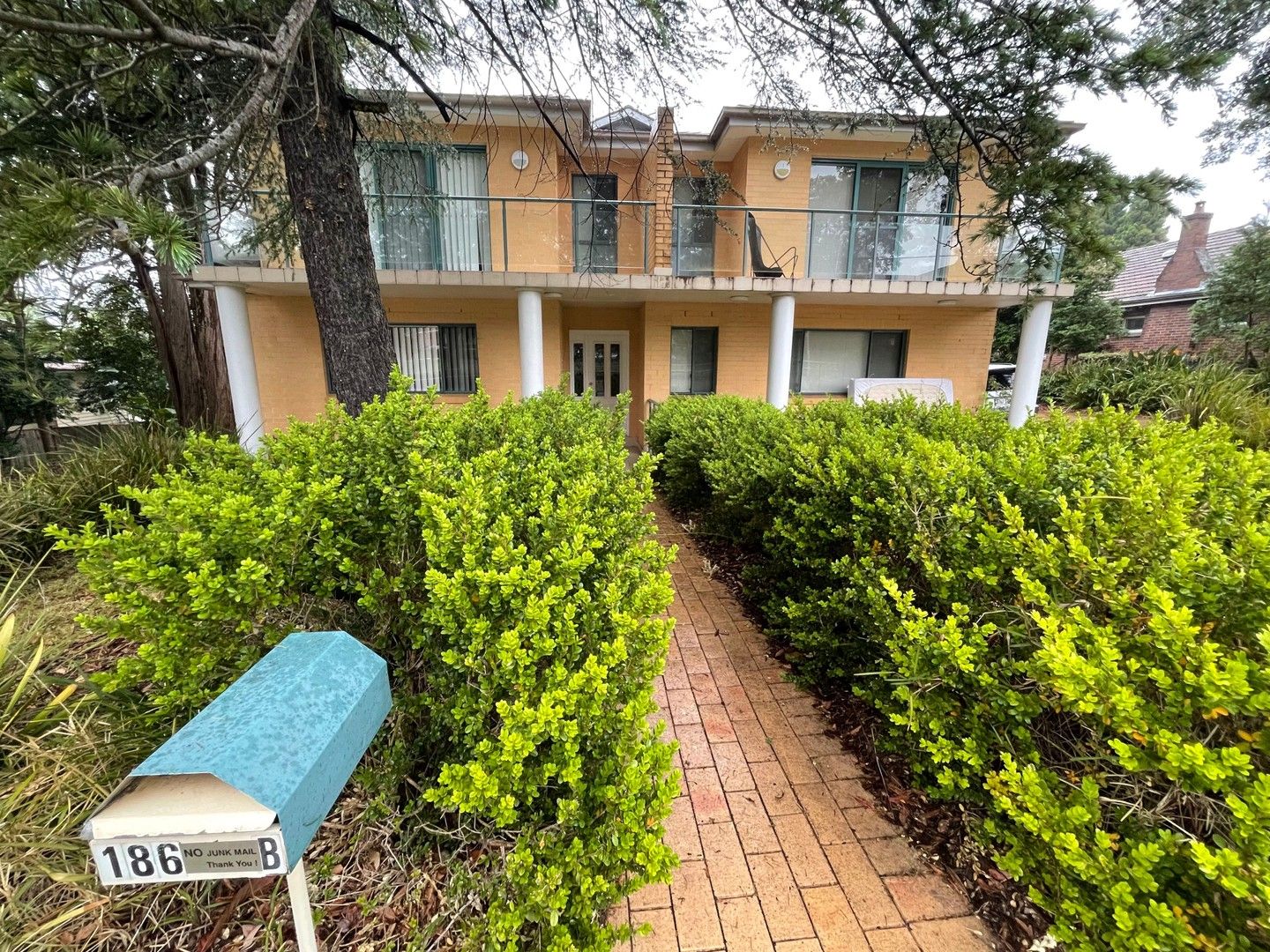 4 bedrooms House in 186B The Comenarra Parkway WAHROONGA NSW, 2076