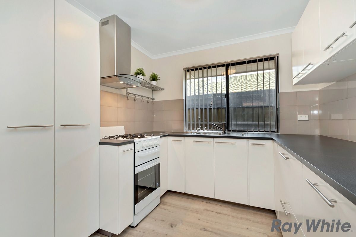 27 Causby Cres, Willaston SA 5118, Image 0