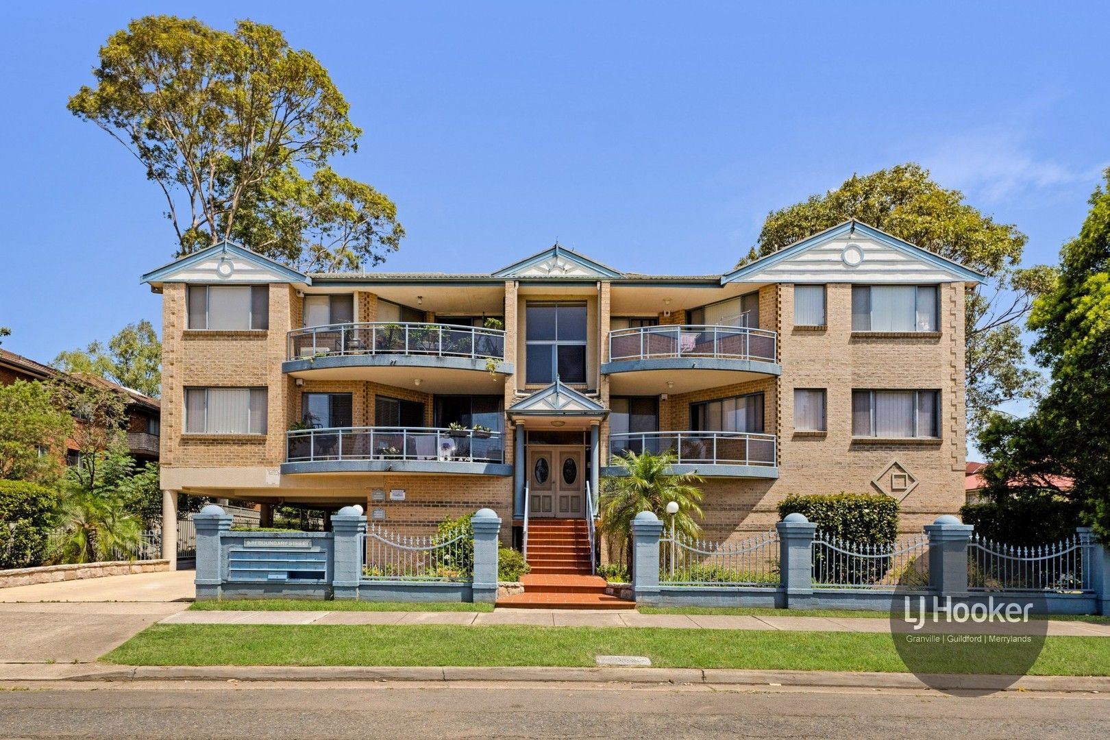 2 bedrooms Apartment / Unit / Flat in 4/9-11 Boundary Street GRANVILLE NSW, 2142