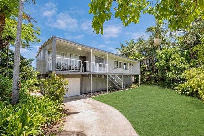 3 bedrooms House in 15 Moorina Street MUNDINGBURRA QLD, 4812