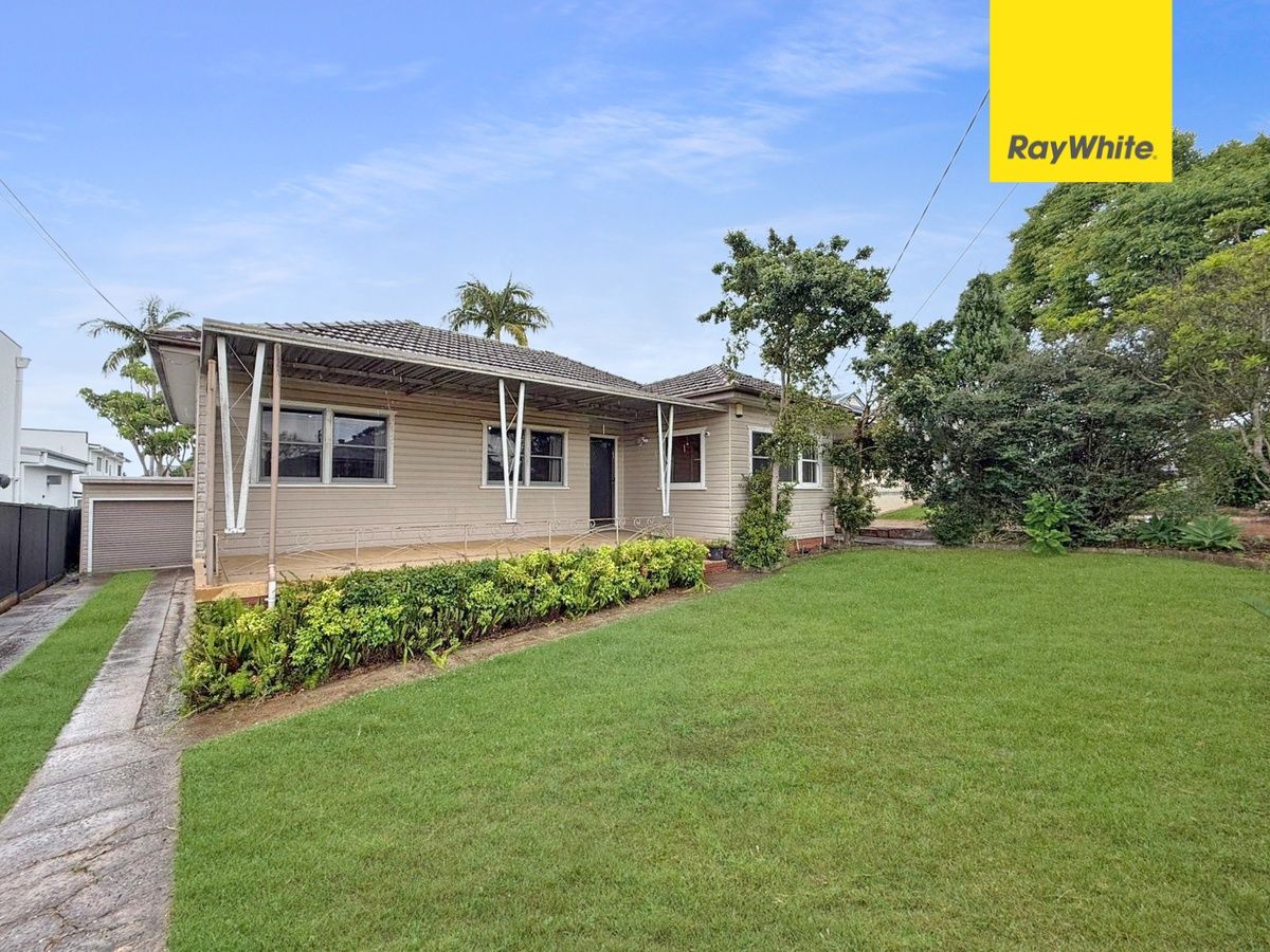 3 bedrooms House in 17 Parklands Road NORTH RYDE NSW, 2113