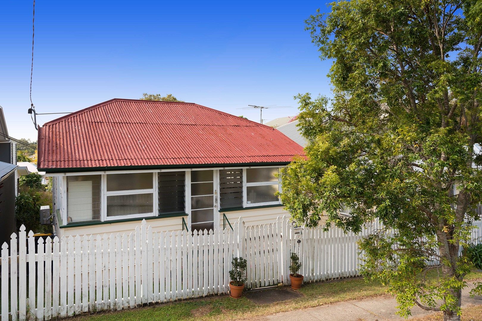 27 Coronation Street, Bardon QLD 4065, Image 0