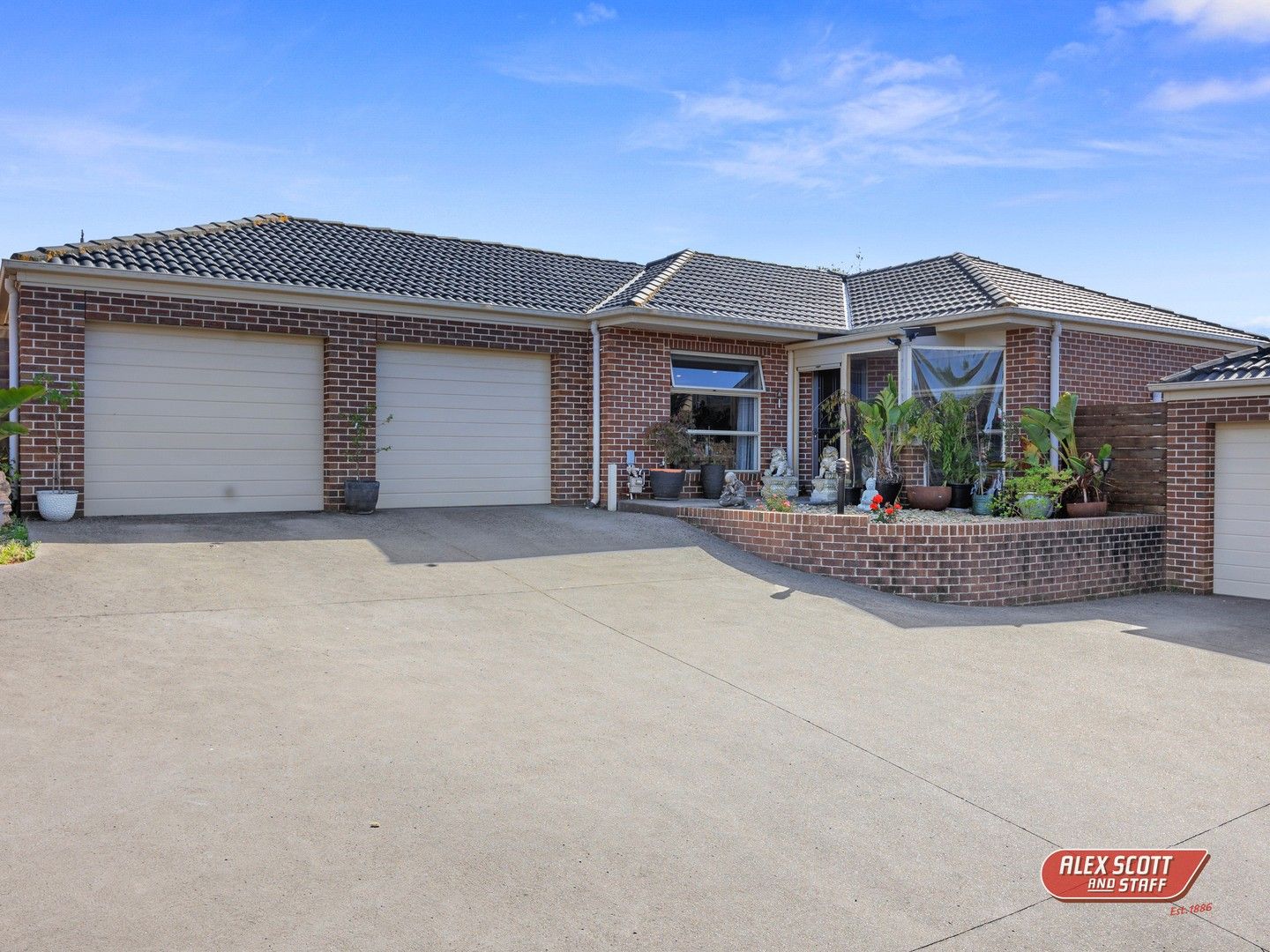 2/99 Brown Street, Leongatha VIC 3953, Image 1