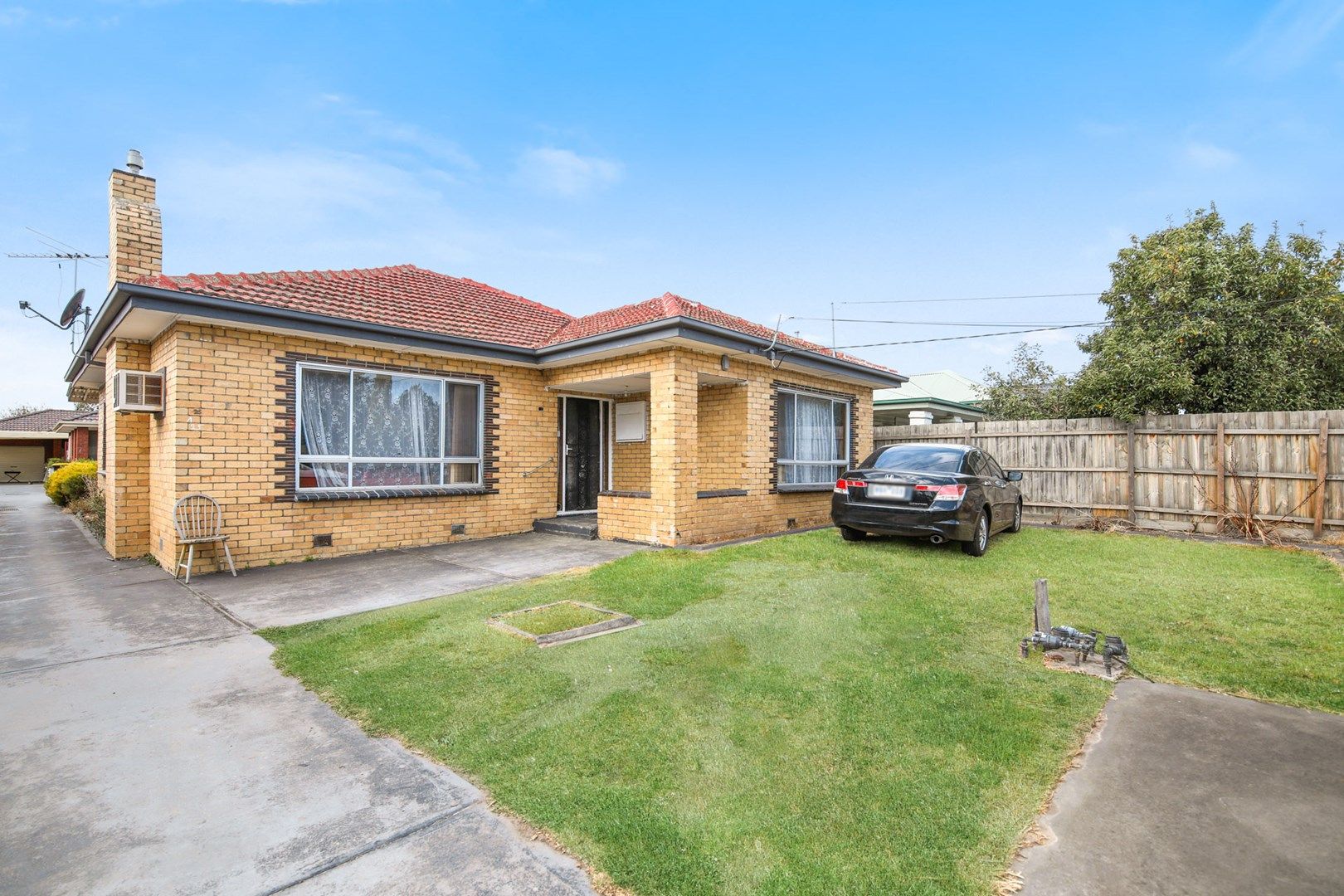 1/25 Canberra Avenue, Dandenong VIC 3175, Image 0