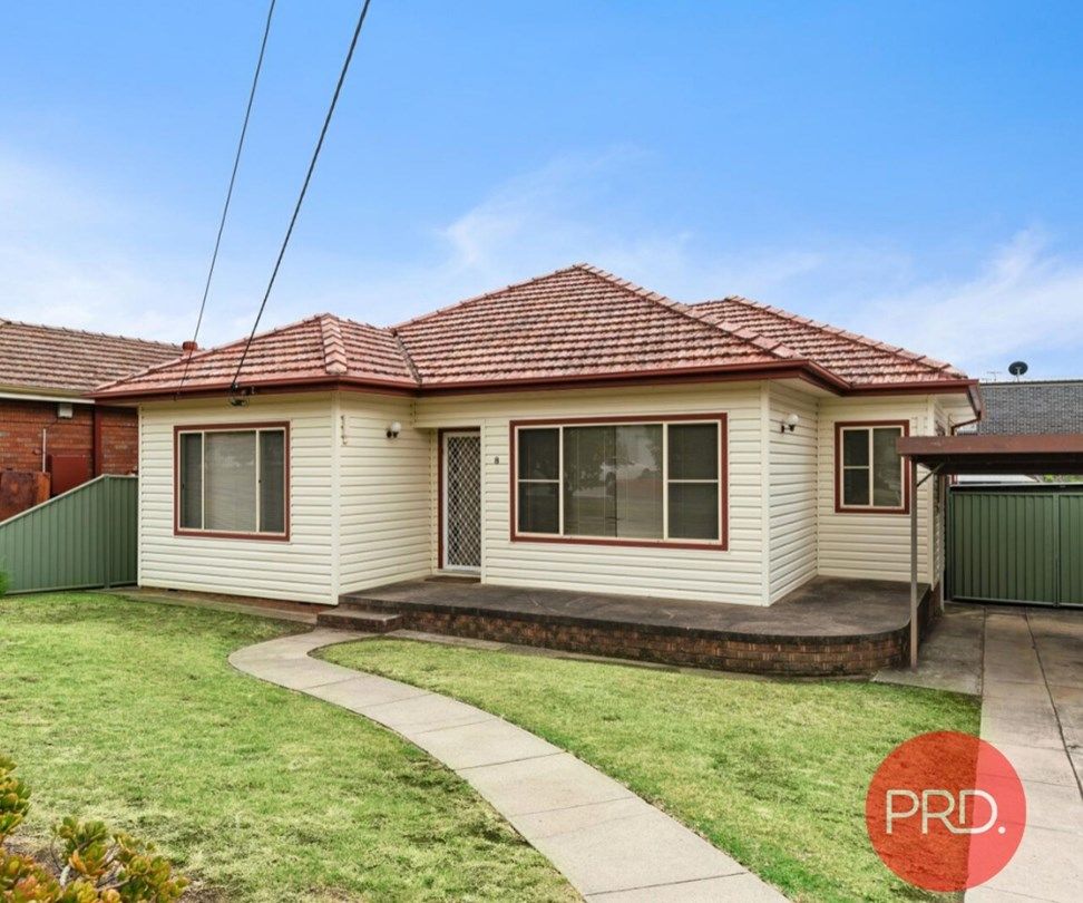 3 bedrooms House in 8 Gracemar Avenue PANANIA NSW, 2213