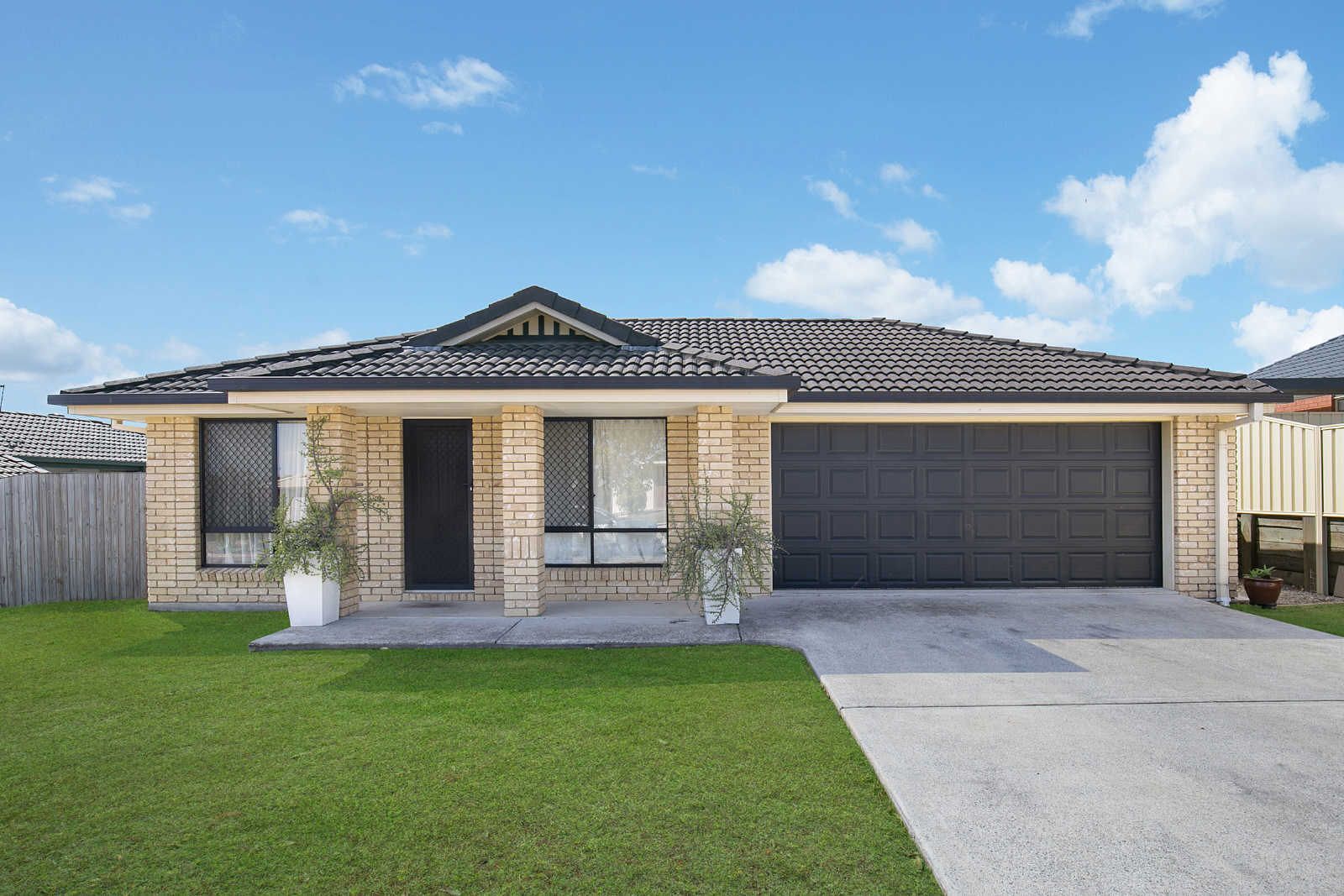 5 Cinear Court, Regents Park QLD 4118, Image 0