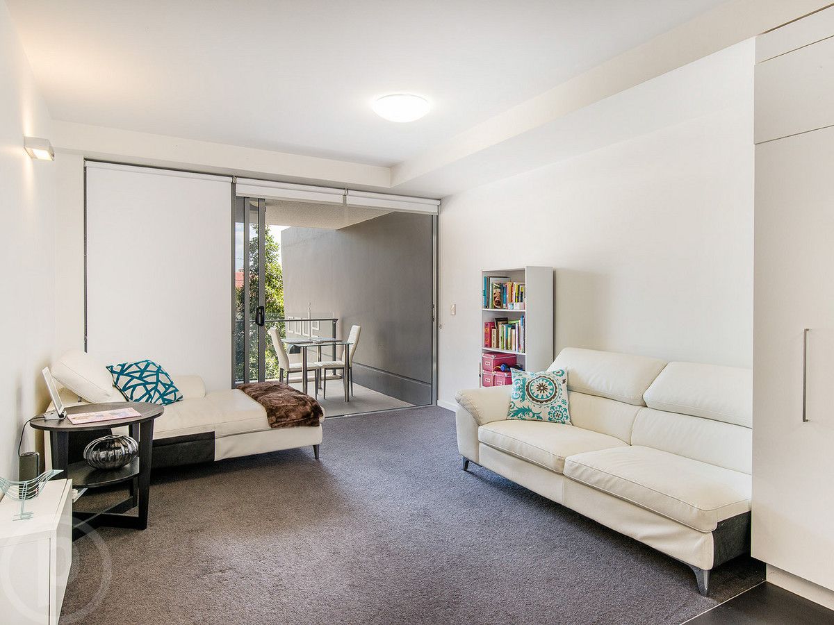 101/8 Jeays Street, Bowen Hills QLD 4006, Image 2