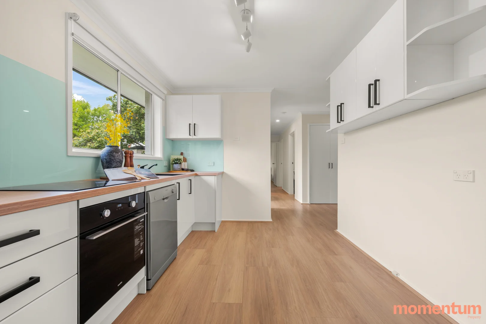 Additional image 14 of 2 Broun Place, Kambah ACT 2902