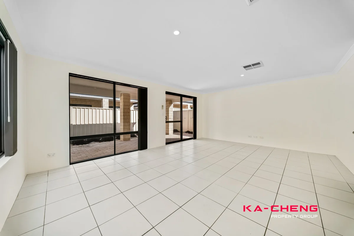 Additional image 5 of 114 Bennett Springs Drive, Bennett Springs WA 6063