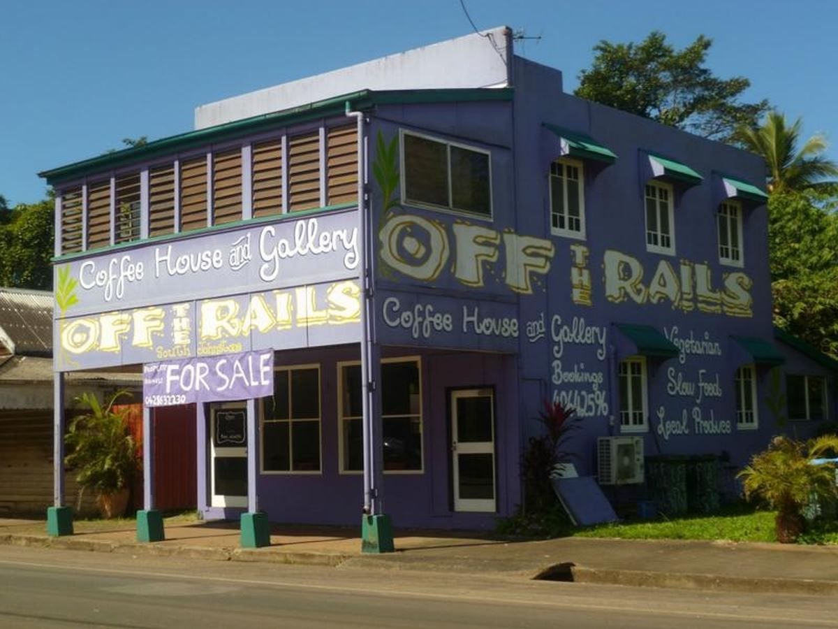 39 Hynes Street, South Johnstone Property History & Address Research