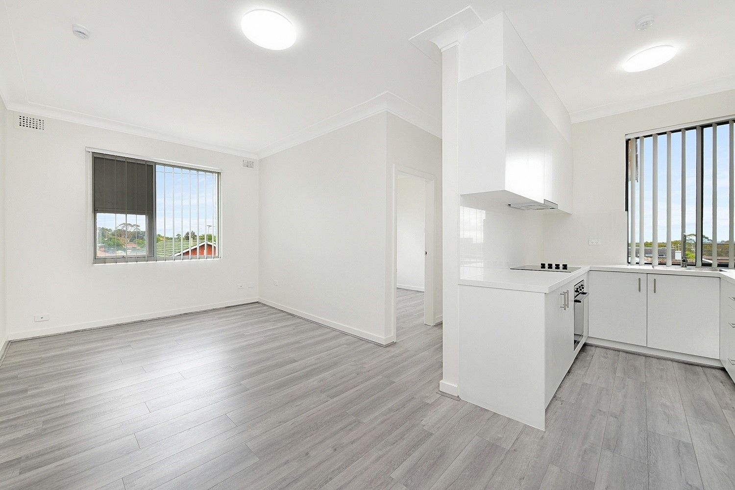 3 bedrooms Apartment / Unit / Flat in 1/37-39 Cambrai Avenue ENGADINE NSW, 2233